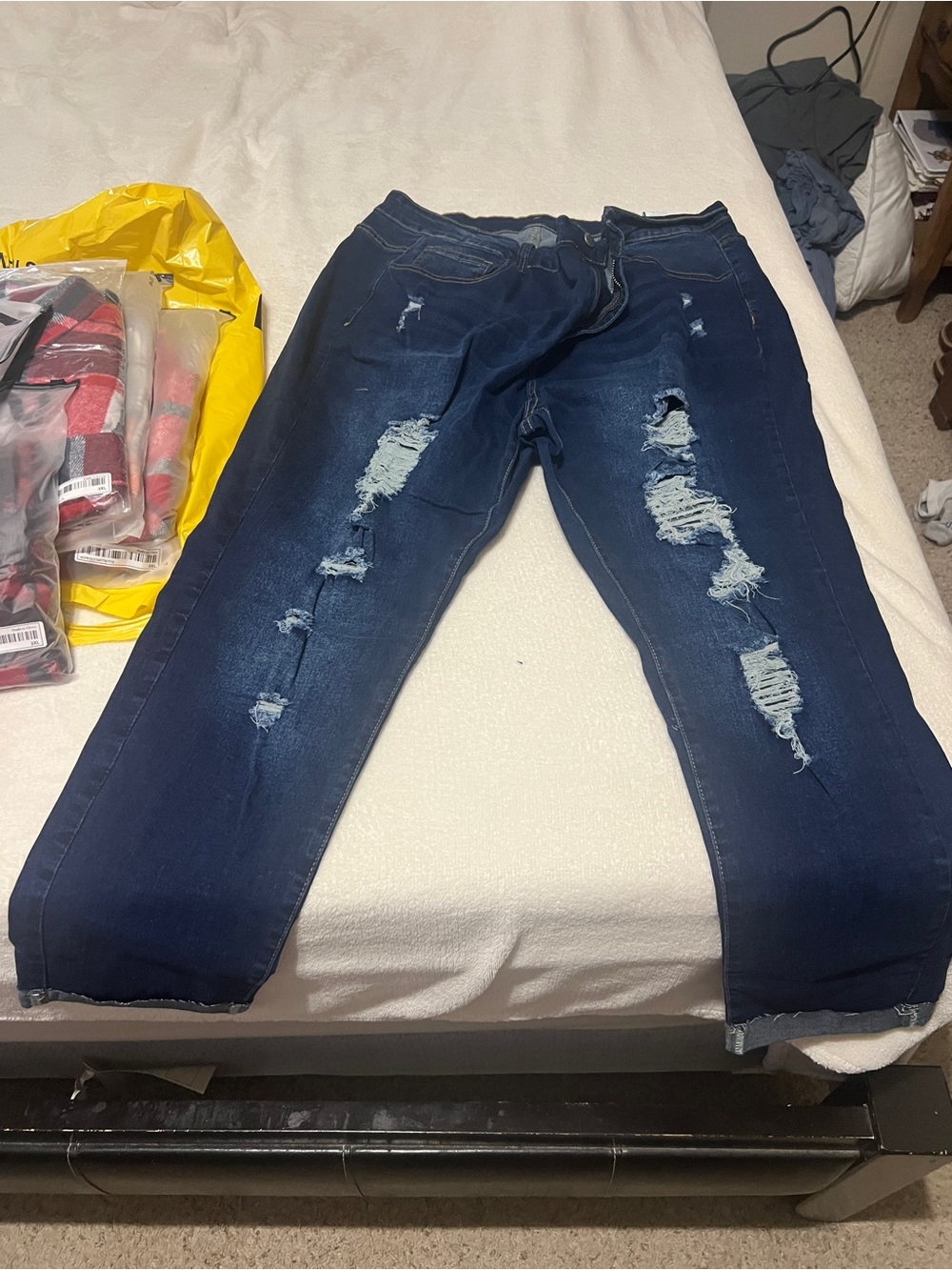 SHEIN Women's Dark Blue Distressed Boot Cut Jeans
